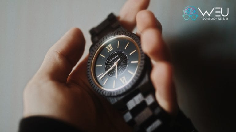 Best Analog Watches You Can Buy Under Rs.8000-Techweu