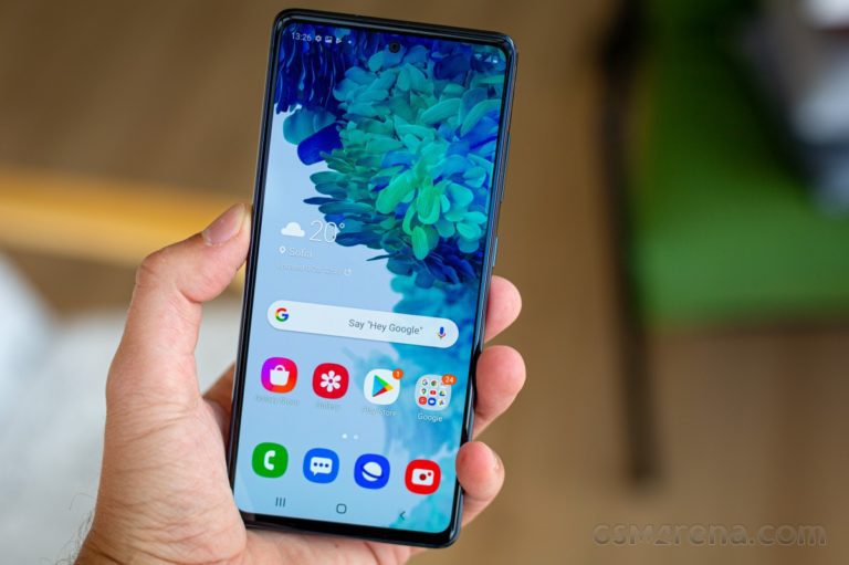One UI 4.1 makes it to the Galaxy S20 FE 5G and the original Galaxy Fold
-Techweu