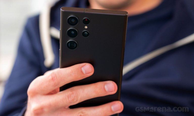 Samsung releases “Stranger Nights” promo touting Galaxy S22 Ultra’s Nightography camera
-Techweu