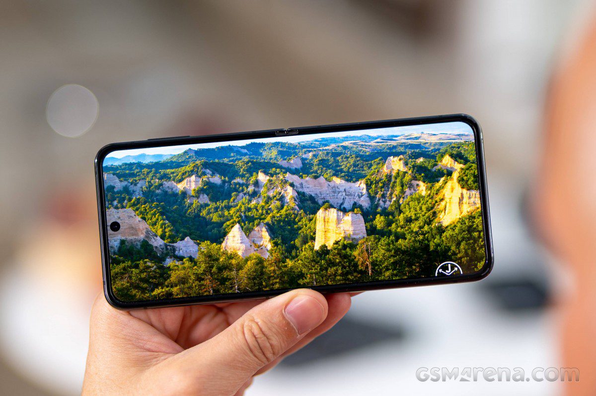 Samsung Galaxy Flip4 in for review