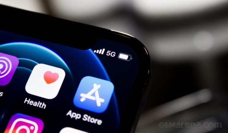 Apple removes largest Russian social media app from App Store
-Techweu