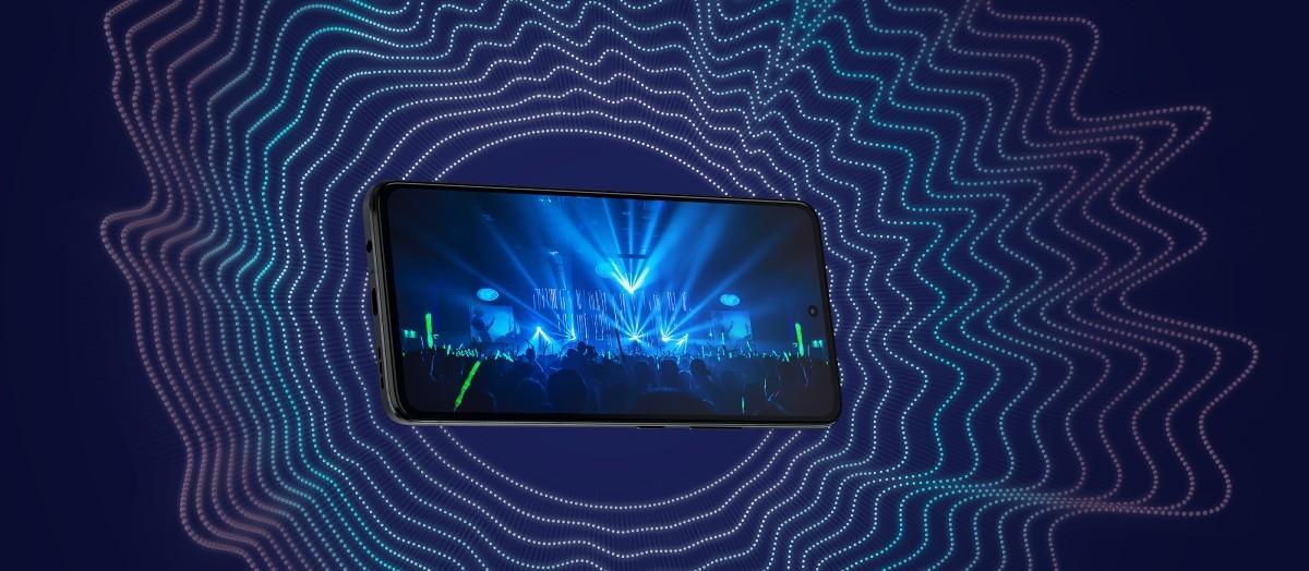 Moto G72: Dolby Atmos is supported on the stereo speakers and for headphones plugged into the 3.5mm jack