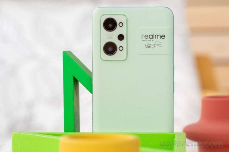 Realme GT2 Pro gets Android 13
-Techweu