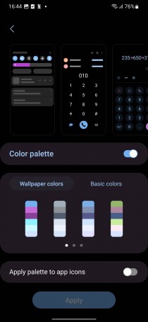 Customization options and wallpapers