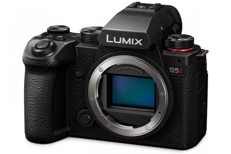 Panasonic announces LUMIX S5II and S5IIX cameras with phase detection autofocus
-Techweu